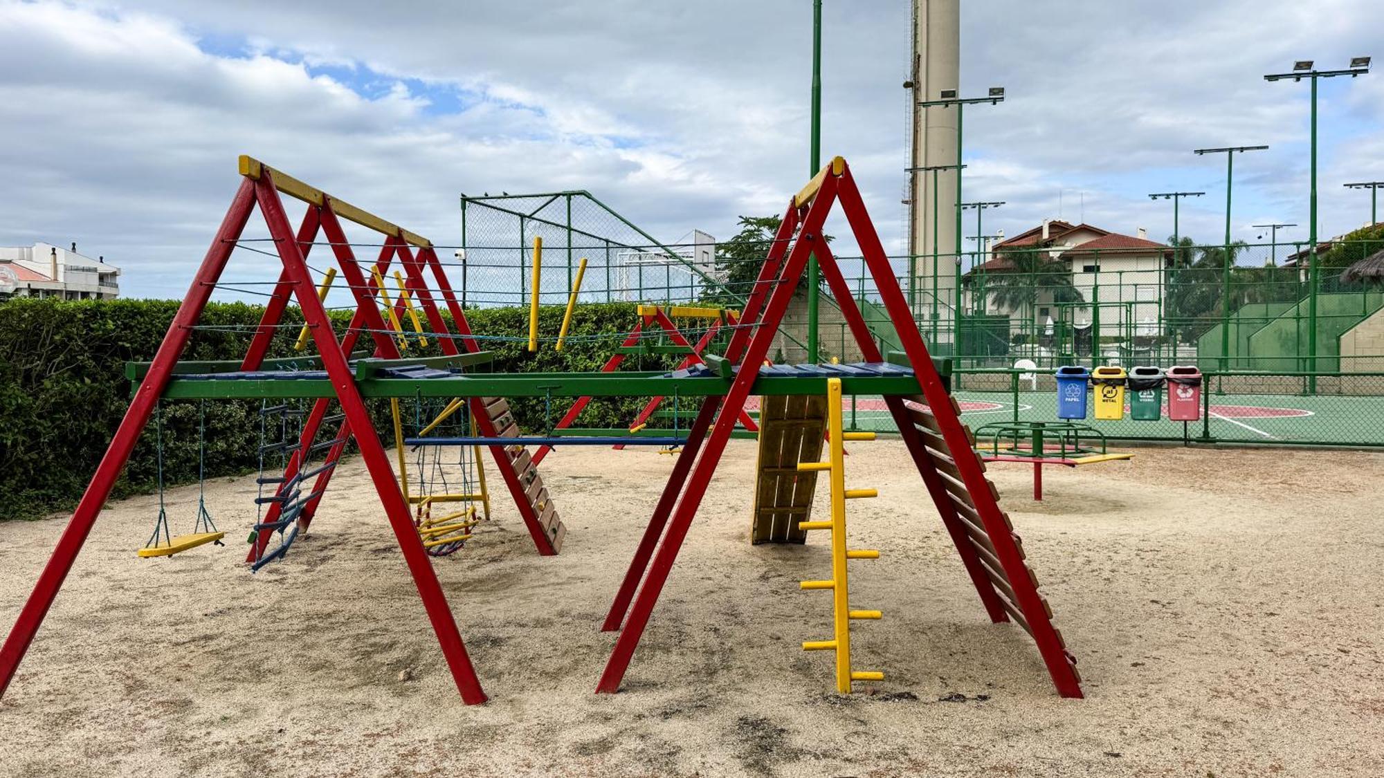 Apto Cond. Porto Ventura 3 Quartos フロリアノポリス エクステリア 写真