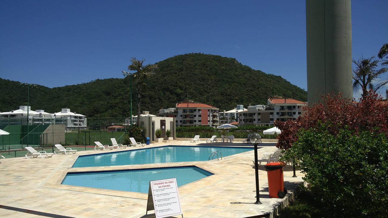 Apto Cond. Porto Ventura 3 Quartos フロリアノポリス エクステリア 写真